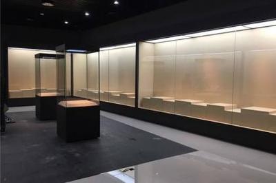 南昌博物館展柜定制 專業設計與上門安裝，守護文物璀璨光華